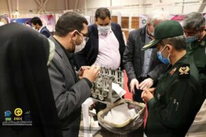 بازدید از نمایشگاه مقابله با کرونا9